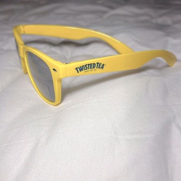 Other - Twisted Tea Sunglasses